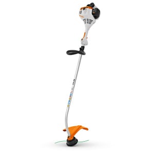STIHL FS 38 BENZINMOTOROS SZEGÉLYNYÍRÓ