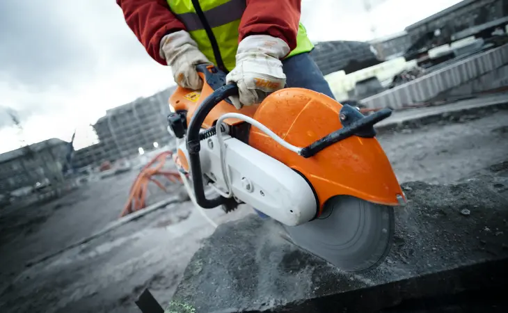 Vágótárcsás gépek